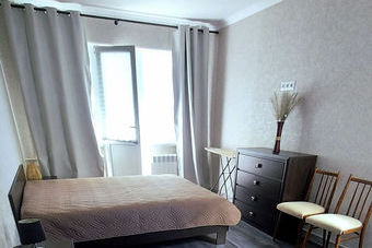 2-комнатная квартира на сутки в Минске, Кедышко ул., 3