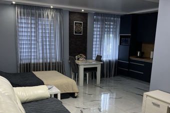 1-комнатная квартира-студия на сутки в Минске, Романовская Слобода ул., 10