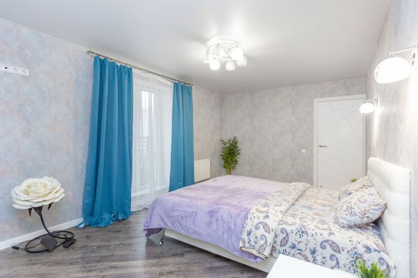 Спальня с необычным дизайном